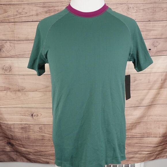 NEW! Fabletics Training Day Tee Shirt Mens Medium Green Athletic Performance - Picture 3 of 9